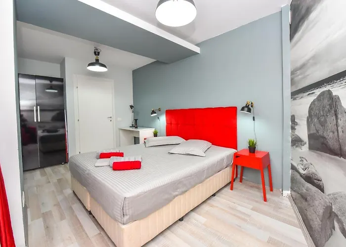 Apartment Pierre Cardin Deluxe With Terrace By Magniflex *