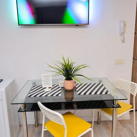 Pierre Cardin Deluxe With Terrace By Magniflex Апартаменти