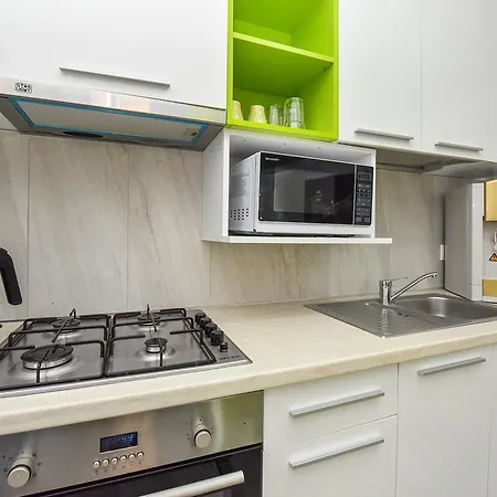 Pierre Cardin Deluxe With Terrace By Magniflex