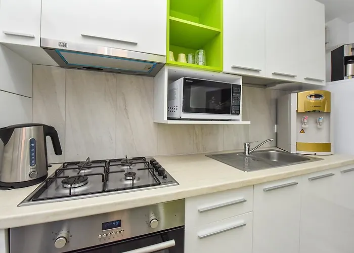 Pierre Cardin Deluxe With Terrace By Magniflex