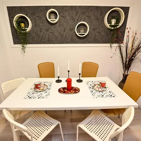 Apartment Pierre Cardin Deluxe With Terrace By Magniflex *