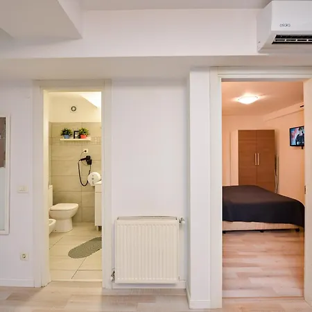 Pierre Cardin Deluxe With Terrace By Magniflex Apartment *