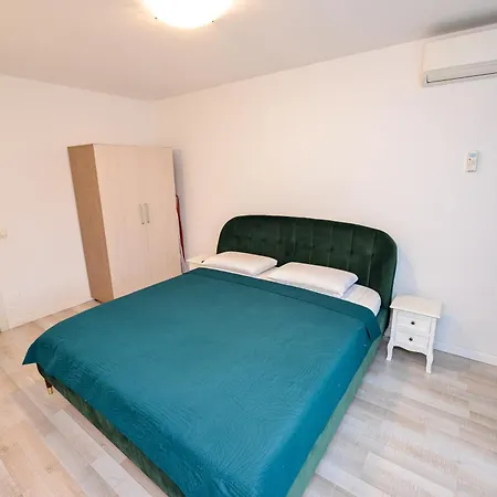 Apartment Pierre Cardin Deluxe With Terrace By Magniflex